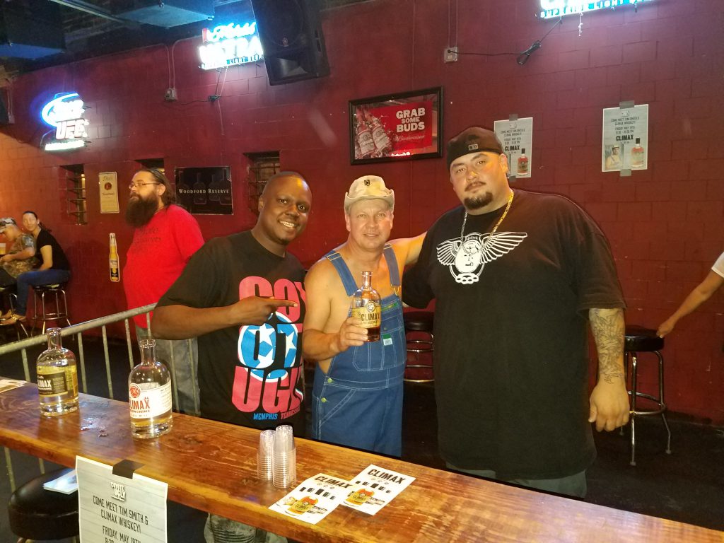 Moonshiner Tim Smith in Memphis - Coyote Ugly Saloon Celeb Spotting