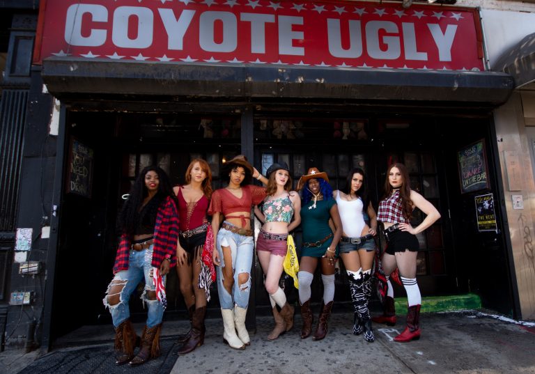 coyotes-2019-coyote-ugly-saloon